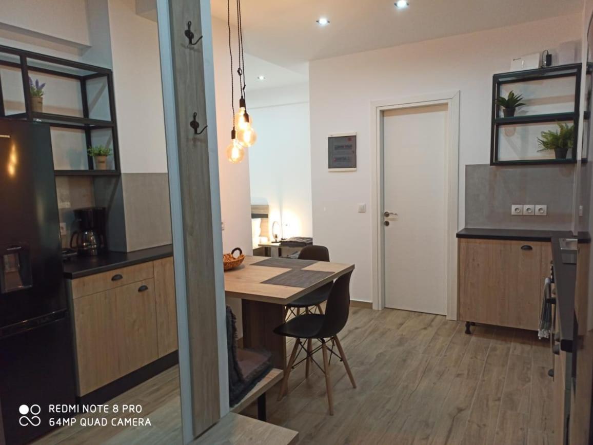 Argous - Athens City Center Apartment エクステリア 写真
